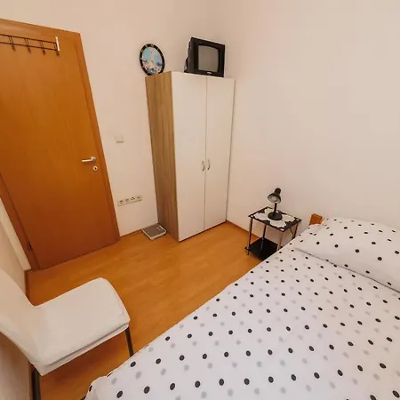Apartman Marija Kastela Exterior photo