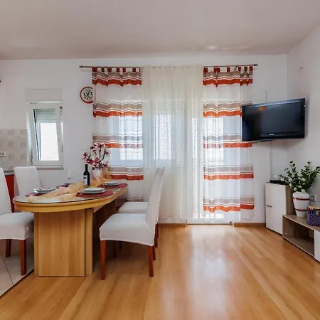 Apartman Marija Kastela Exterior photo